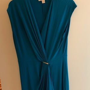 🧁 3 for $30 - Michael Kors Dress
